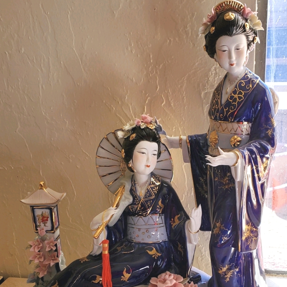 Vintage Asian Figurine
